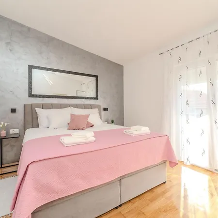 Apartment Grbic