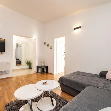 Grbic * Privlaka (Zadar)