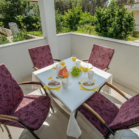 Grbic * Privlaka (Zadar)
