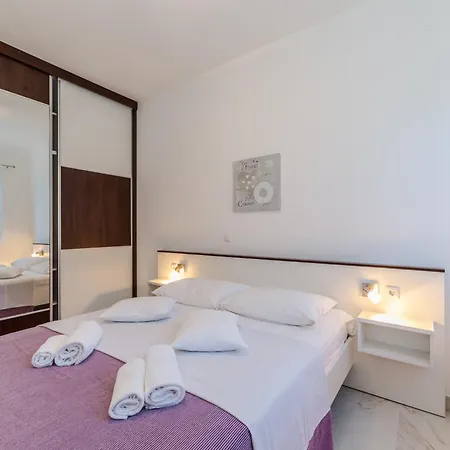 Grbic * Privlaka (Zadar)
