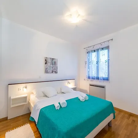 Grbic * Privlaka (Zadar)