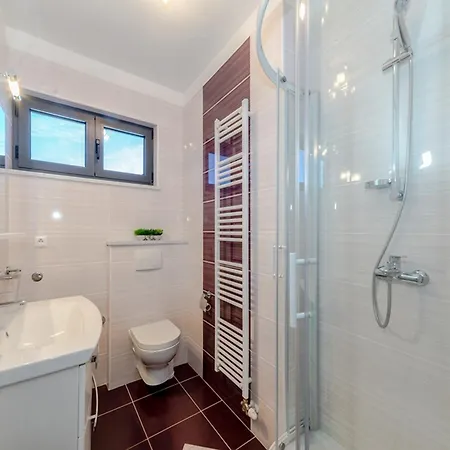 Grbic Apartment *